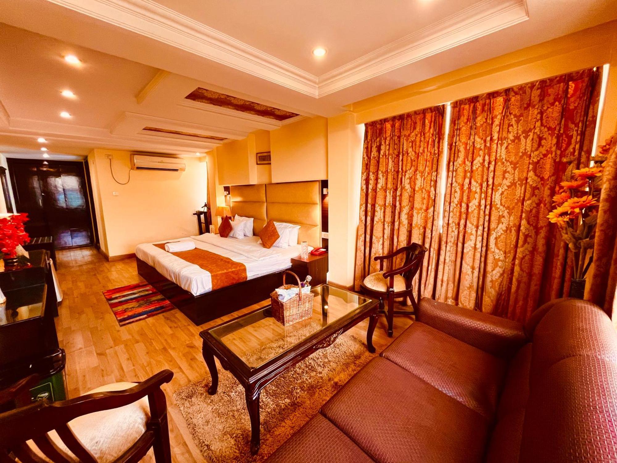 The Reo Luxury Hotel - Haridwār Exterior foto