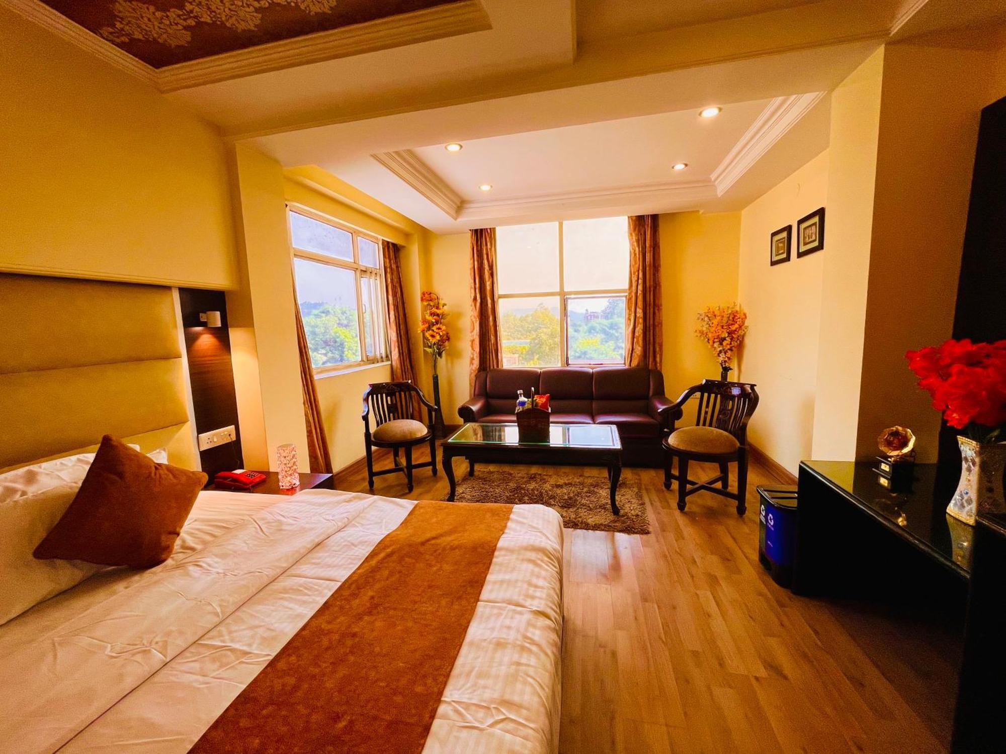 The Reo Luxury Hotel - Haridwār Exterior foto