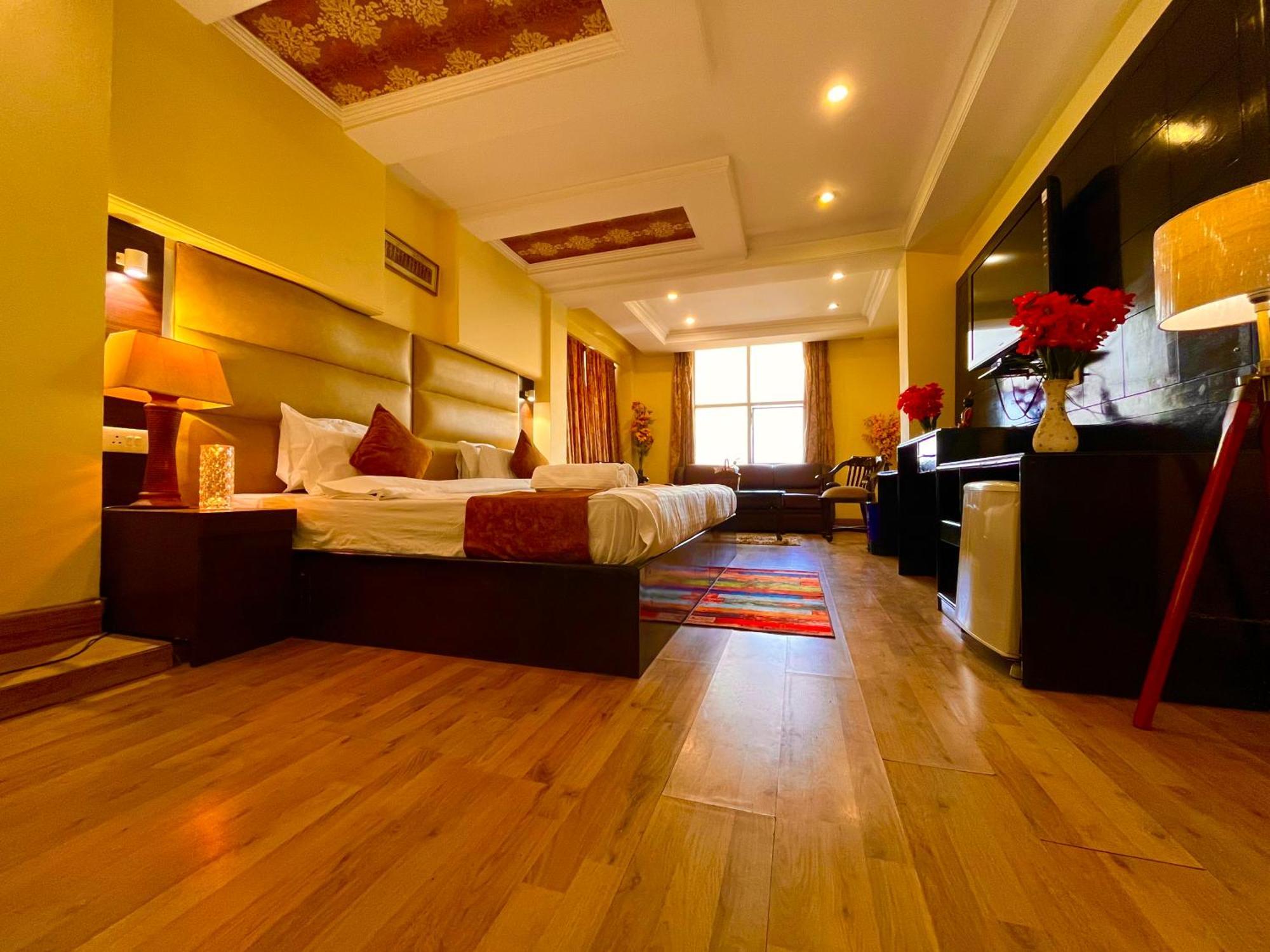 The Reo Luxury Hotel - Haridwār Exterior foto